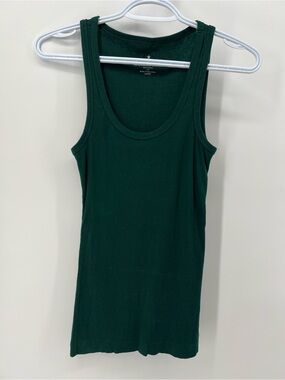 Banana Republic Women’s Small Forest Green Minimalist Chic Ribbed Long Tank Top
